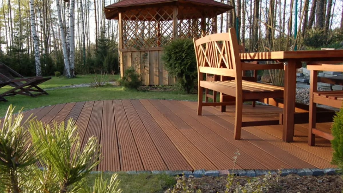 Jak ułożyć podest ogrodowy: 8 kroków do idealnego tarasu